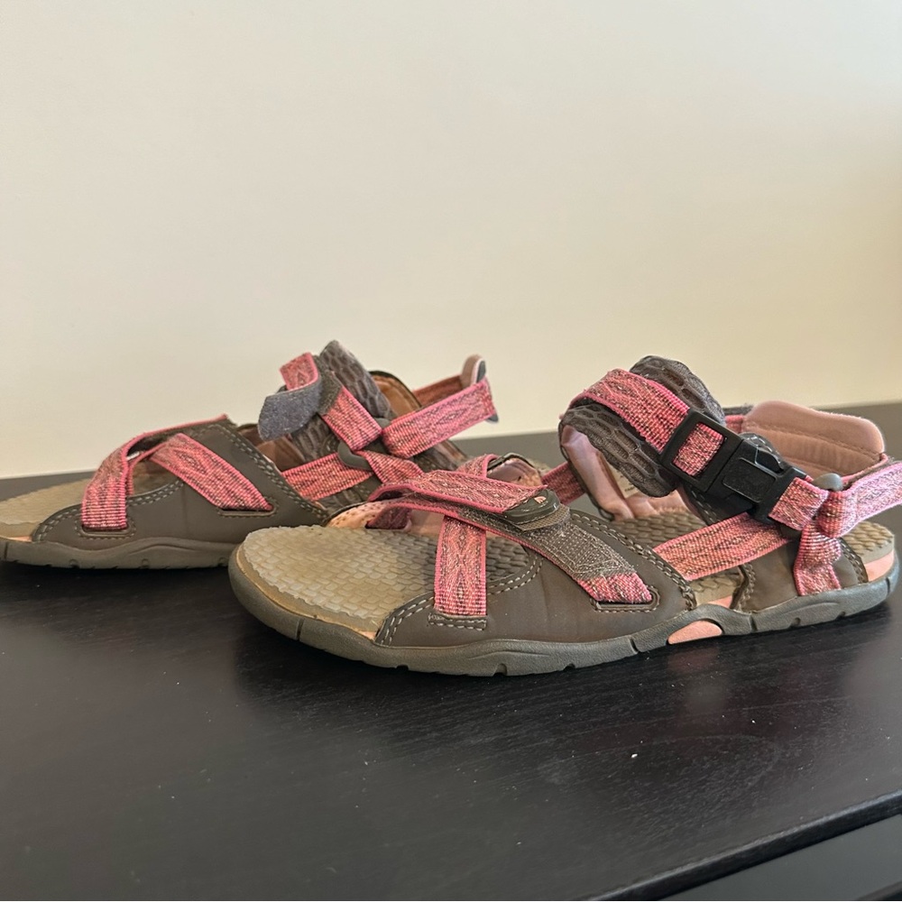 The North Face Pink Futaleufu, Size US 6 W